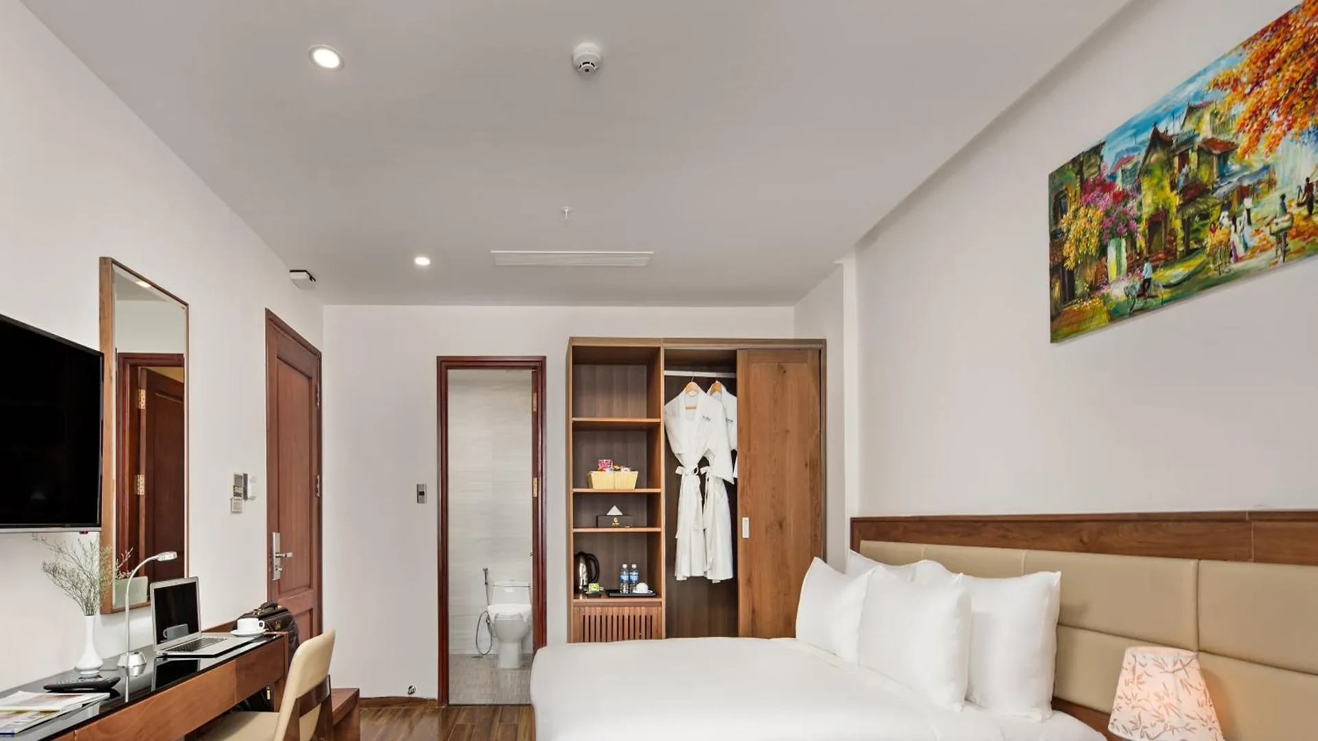 ****  Alisia Beach Hotel Дананг Вьетнам