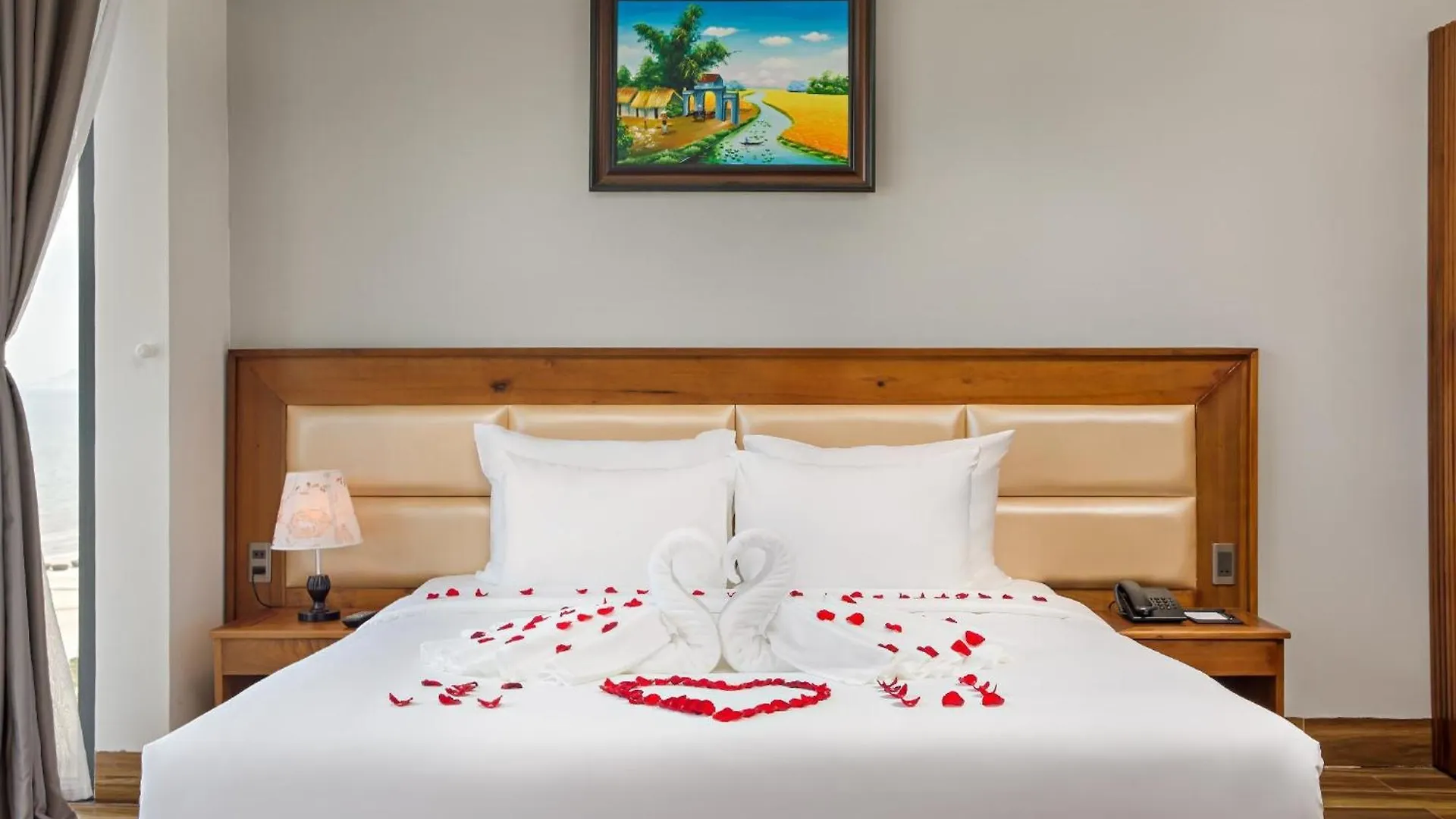 Alisia Beach Hotel Дананг 4*,  Вьетнам