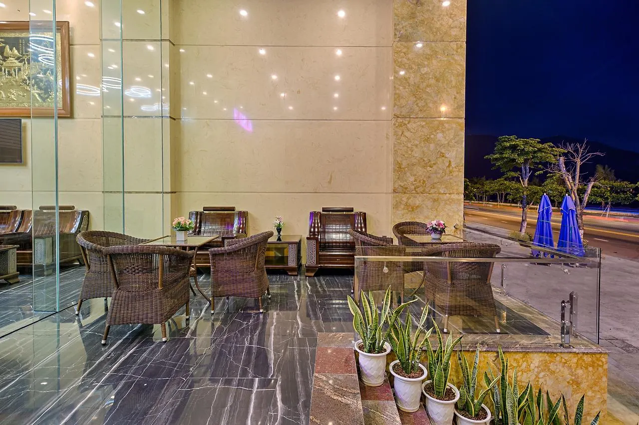Alisia Beach Hotel Da Nang
